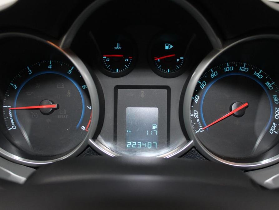 Chevrolet Cruze I Рестайлинг Старый Оскол  - изображение 19