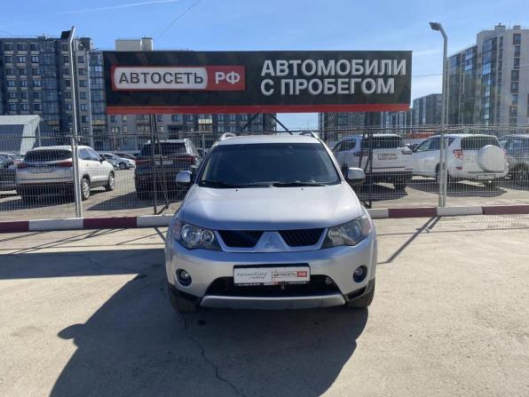 Mitsubishi Outlander II с пробегом 2008 года, цена 1 055 000 рублей, 243196 км, внедорожник, Автокод Объявления