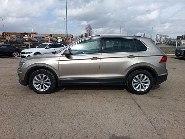 Volkswagen Tiguan II с пробегом 2017 года, цена 1 920 000 рублей, 121000 км, внедорожник, Автокод Объявления