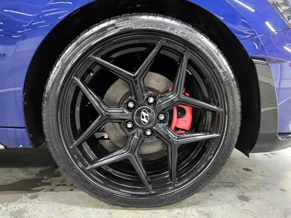 Hyundai Lafesta I Рестайлинг с пробегом 2022 года, цена 2 610 000 рублей, 32824 км, седан, Автокод Объявления