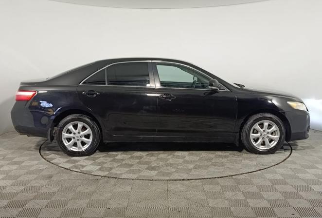 Toyota Camry VI (XV40) Рестайлинг с пробегом 2010 года, цена 920 000 рублей, 325004 км, седан, Автокод Объявления