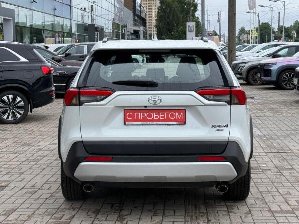 Toyota RAV4 V (XA50) с пробегом 2024 года, цена 3 899 000 рублей, 18200 км, внедорожник, Автокод Объявления