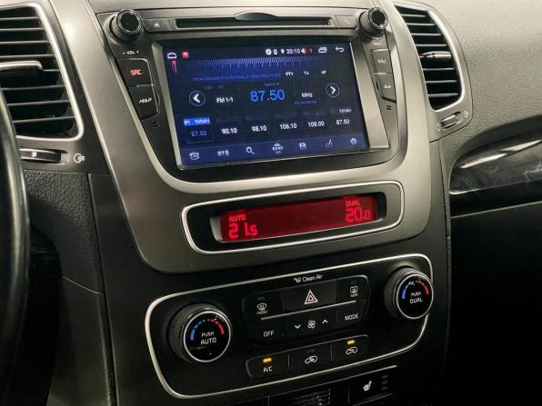 Kia Sorento II Рестайлинг с пробегом 2018 года, цена 1 600 722 рубля, 152829 км, внедорожник, Автокод Объявления