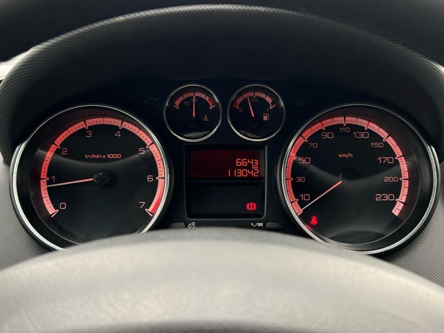 Peugeot 408 I Волгоград  - изображение 7