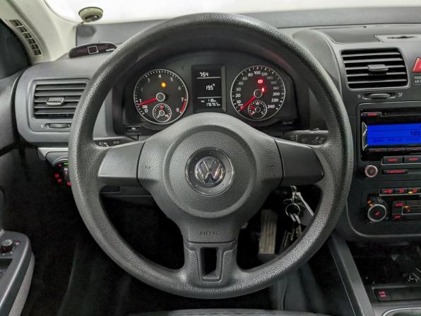 Volkswagen Jetta V с пробегом 2010 года, цена 790 000 рублей, 176728 км, седан, Автокод Объявления
