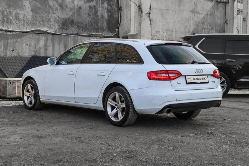 Audi A4 IV (B8) Рестайлинг Москва  - изображение 6
