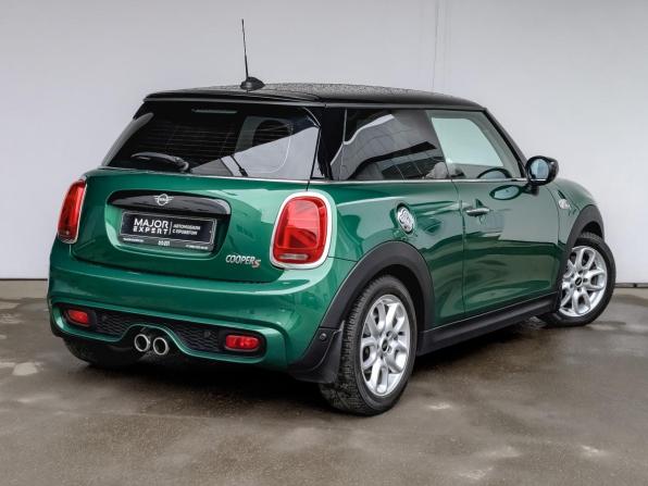 Mini Hatch III (F55/F56) Рестайлинг с пробегом 2019 года, цена 2 690 000 рублей, 86114 км, хэтчбек, Автокод Объявления