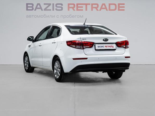 Kia Rio III Рестайлинг с пробегом 2016 года, цена 899 000 рублей, 170471 км, седан, Автокод Объявления