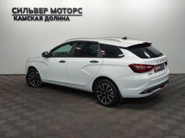 Lada (ВАЗ) Vesta I Рестайлинг (NG) с пробегом 2024 года, цена 1 380 000 рублей, 9500 км, универсал, Автокод Объявления