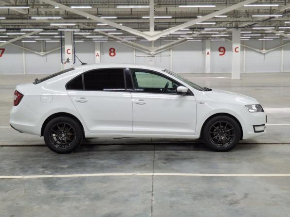 Skoda Rapid I Рестайлинг с пробегом 2018 года, цена 1 110 000 рублей, 133403 км, лифтбек, Автокод Объявления