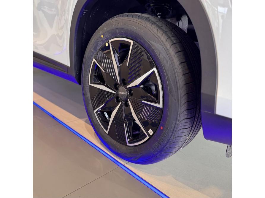 Omoda C5 II Архангельск  - изображение 16