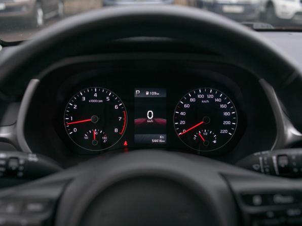 Kia Rio IV Рестайлинг с пробегом 2021 года, цена 1 866 000 рублей, 54331 км, хэтчбек, Автокод Объявления
