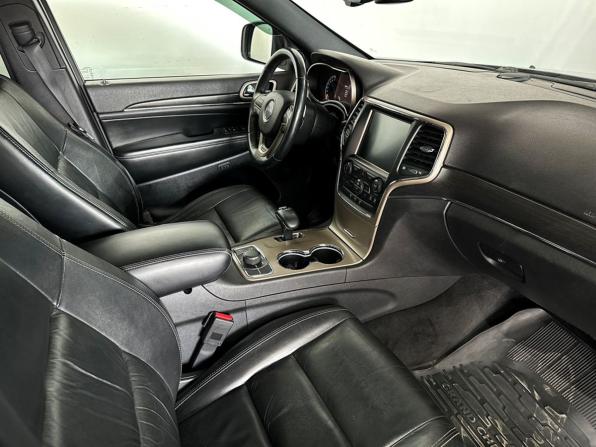 Jeep Grand Cherokee IV (WK2) с пробегом 2013 года, цена 1 735 000 рублей, 317034 км, внедорожник, Автокод Объявления