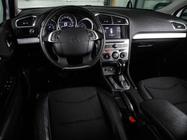 Citroen C4 II Рестайлинг с пробегом 2019 года, цена 1 397 000 рублей, 32127 км, седан, Автокод Объявления