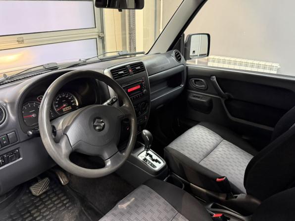 Suzuki Jimny III Рестайлинг 1 с пробегом 2008 года, цена 960 000 рублей, 161000 км, внедорожник, Автокод Объявления