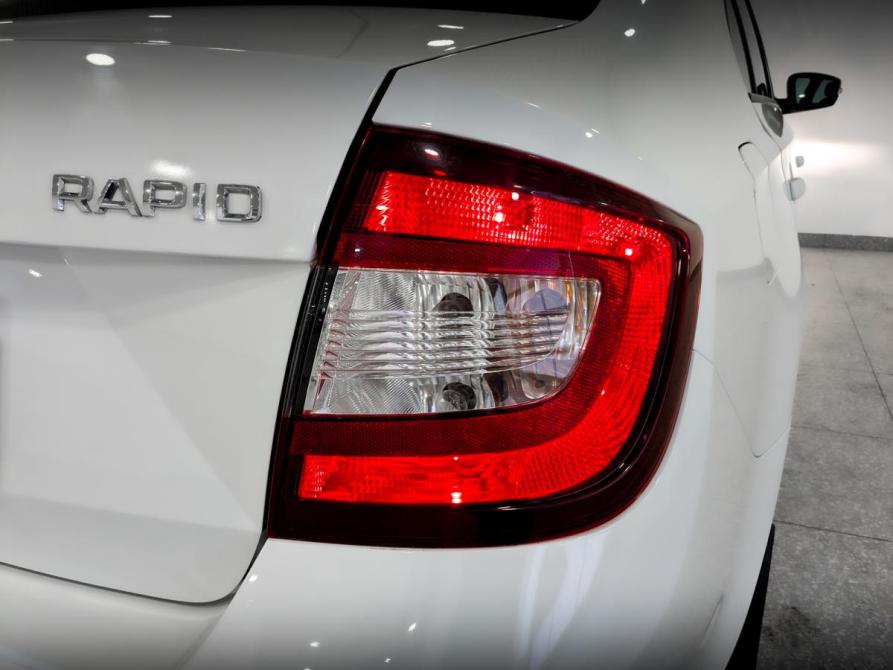 Skoda Rapid I Рестайлинг Москва  - изображение 26