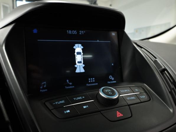 Ford Kuga II Рестайлинг с пробегом 2017 года, цена 1 650 000 рублей, 165864 км, внедорожник, Автокод Объявления