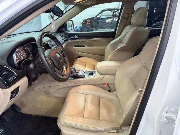 Jeep Grand Cherokee IV (WK2) Рестайлинг с пробегом 2021 года, цена 4 297 000 рублей, 37600 км, внедорожник, Автокод Объявления