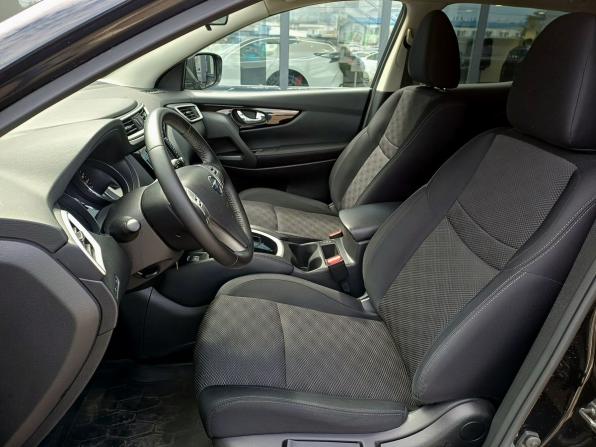 Nissan Qashqai II с пробегом 2018 года, цена 1 849 000 рублей, 79606 км, внедорожник, Автокод Объявления