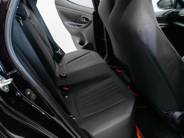 Toyota Yaris IV с пробегом 2020 года, цена 1 500 000 рублей, 37225 км, хэтчбек, Автокод Объявления