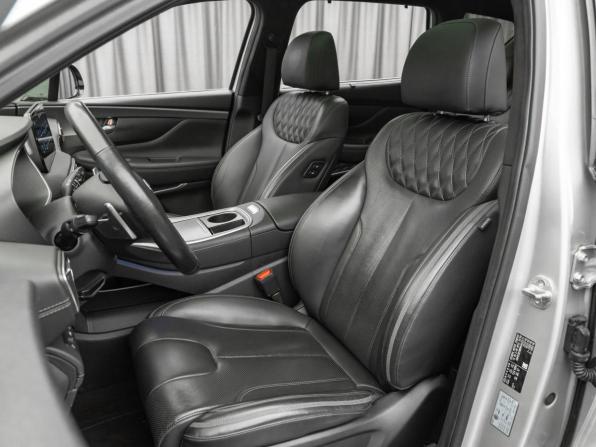 Hyundai Santa Fe IV Рестайлинг с пробегом 2022 года, цена 3 950 000 рублей, 40642 км, внедорожник, Автокод Объявления