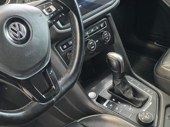 Volkswagen Tiguan II с пробегом 2020 года, цена 2 639 000 рублей, 218000 км, внедорожник, Автокод Объявления