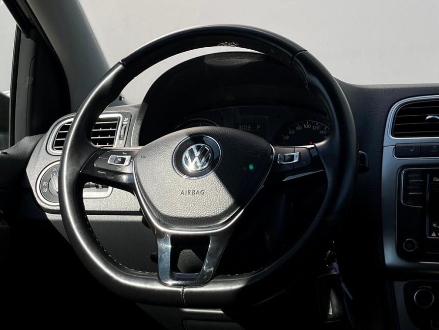 Volkswagen Polo V Рестайлинг Санкт-Петербург  - изображение 21