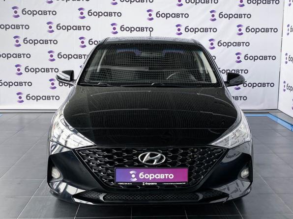 Hyundai Solaris II Рестайлинг с пробегом 2021 года, цена 1 170 000 рублей, 108143 км, седан, Автокод Объявления