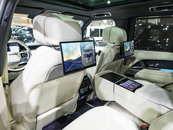 Land Rover Range Rover V с пробегом 2023 года, цена 17 900 000 рублей, 26311 км, внедорожник, Автокод Объявления