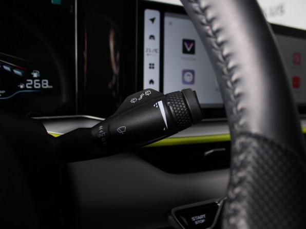 Geely Coolray I Рестайлинг с пробегом 2023 года, цена 2 199 000 рублей, 12700 км, внедорожник, Автокод Объявления