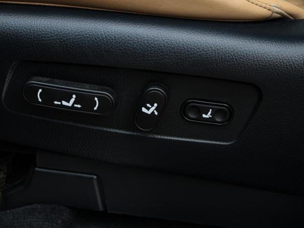 Kia Mohave I Рестайлинг 2 с пробегом 2019 года, цена 5 000 000 рублей, 72163 км, внедорожник, Автокод Объявления