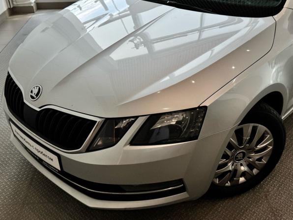 Skoda Octavia III (A7) Рестайлинг с пробегом 2017 года, цена 1 470 000 рублей, 146000 км, лифтбек, Автокод Объявления