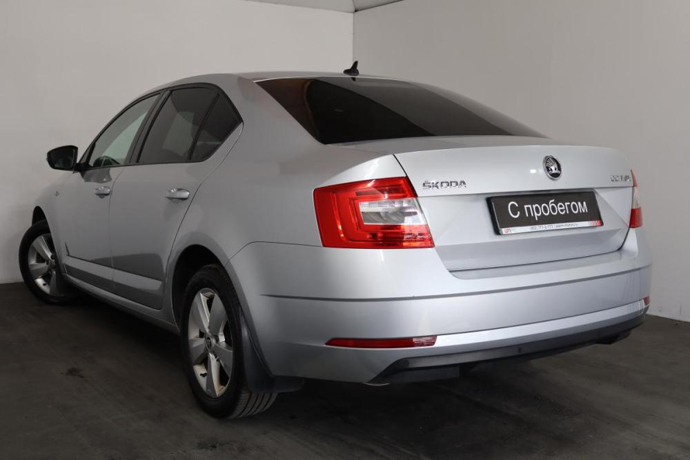 Skoda Octavia III (A7) Рестайлинг Санкт-Петербург  - изображение 4