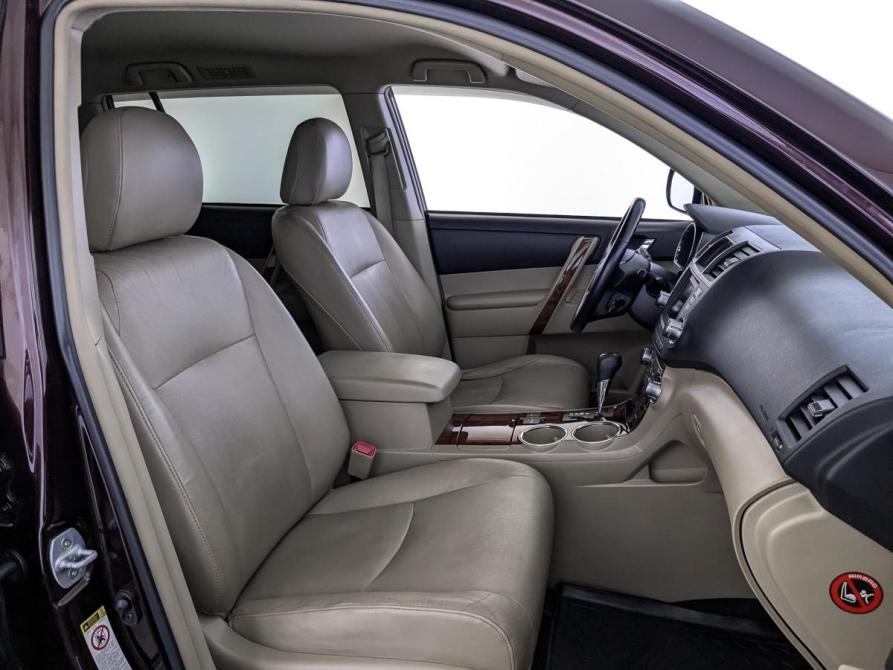 Toyota Highlander II (XU40) Рестайлинг Москва  - изображение 24