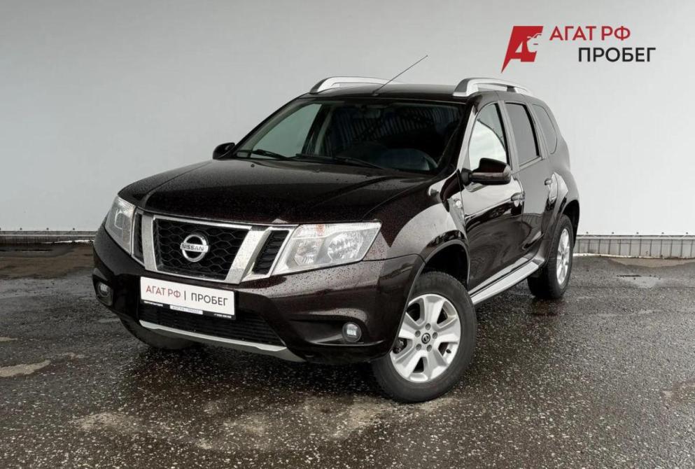 Nissan Terrano III (D10) Киров  - изображение 1