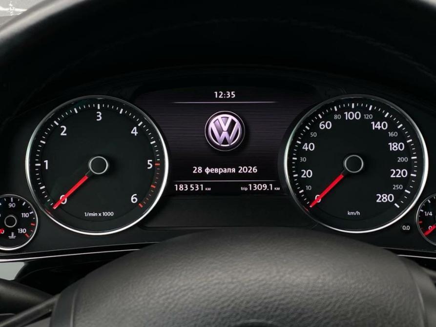 Volkswagen Touareg II Рестайлинг Санкт-Петербург  - изображение 31