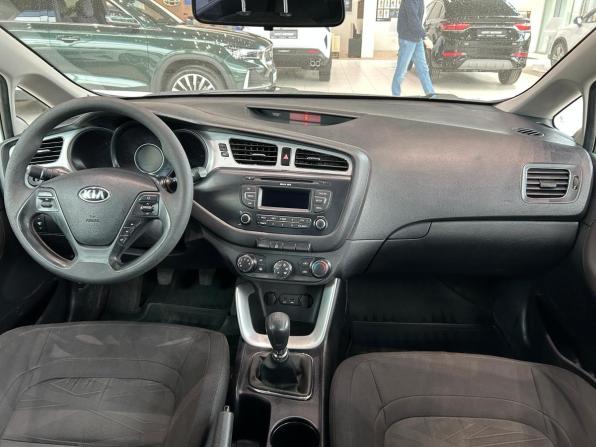 Kia Ceed II с пробегом 2012 года, цена 695 000 рублей, 193438 км, хэтчбек, Автокод Объявления