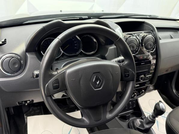 Renault Duster I Рестайлинг с пробегом 2017 года, цена 1 080 000 рублей, 189442 км, внедорожник, Автокод Объявления