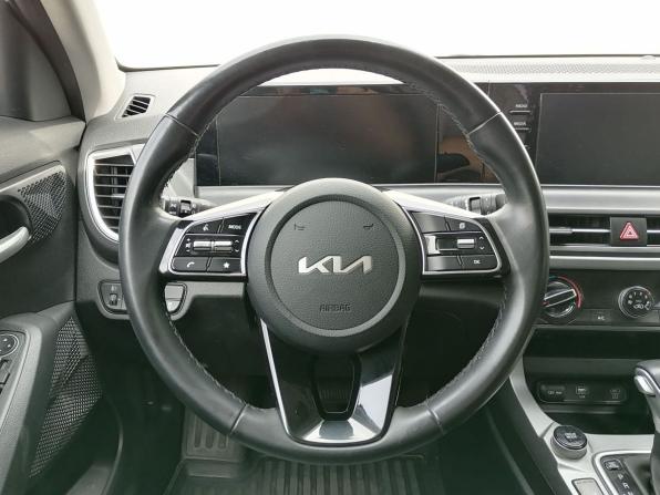 Kia Seltos I Рестайлинг с пробегом 2023 года, цена 2 370 000 рублей, 70272 км, внедорожник, Автокод Объявления
