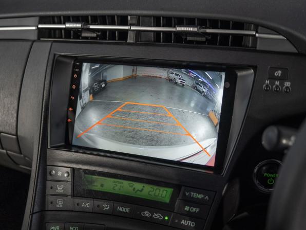 Toyota Prius III (XW30) с пробегом 2010 года, цена 1 170 500 рублей, 168000 км, лифтбек, Автокод Объявления