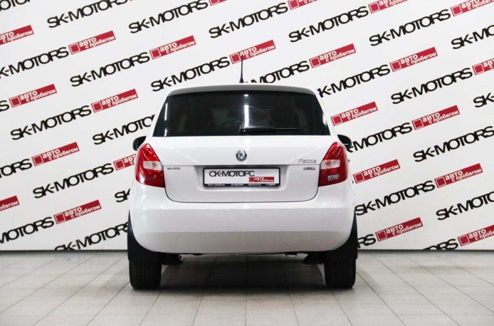 Skoda Fabia II Рестайлинг Сургут  - изображение 4