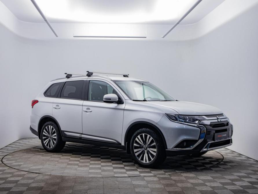 Mitsubishi Outlander III Рестайлинг 3 Москва  - изображение 3