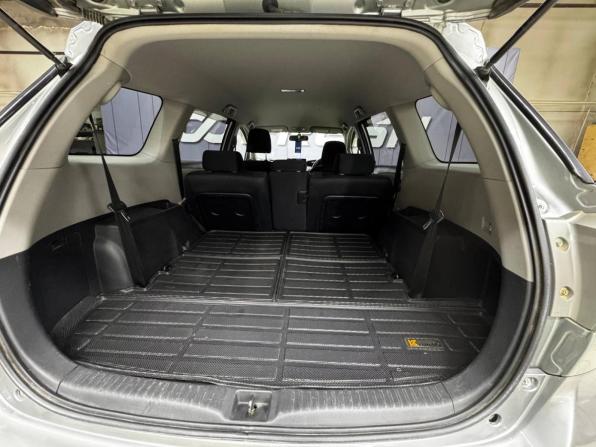 Toyota Wish II с пробегом 2010 года, цена 999 000 рублей, 200000 км, минивэн, Автокод Объявления