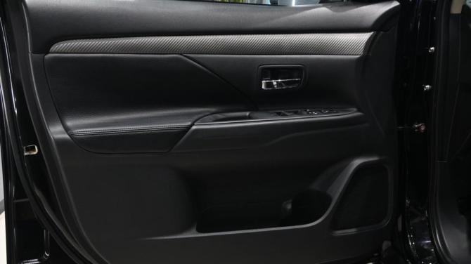 Mitsubishi Outlander III Рестайлинг с пробегом 2014 года, цена 1 695 000 рублей, 223000 км, внедорожник, Автокод Объявления