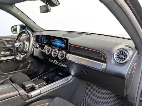 Mercedes-Benz GLB I (X247) с пробегом 2021 года, цена 4 055 000 рублей, 64051 км, внедорожник, Автокод Объявления