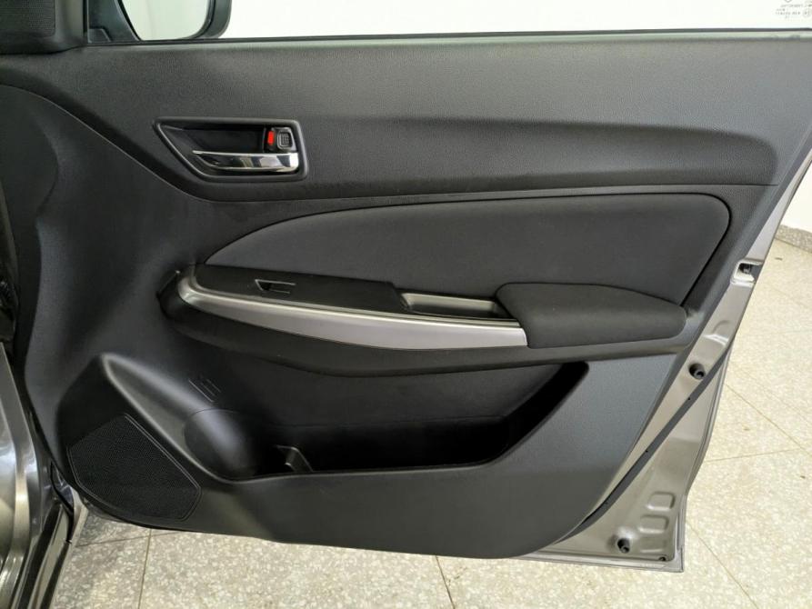 Suzuki Swift V Рестайлинг Москва  - изображение 16
