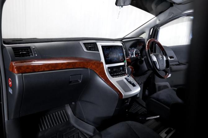 Toyota Alphard II с пробегом 2010 года, цена 2 349 000 рублей, 200474 км, минивэн, Автокод Объявления