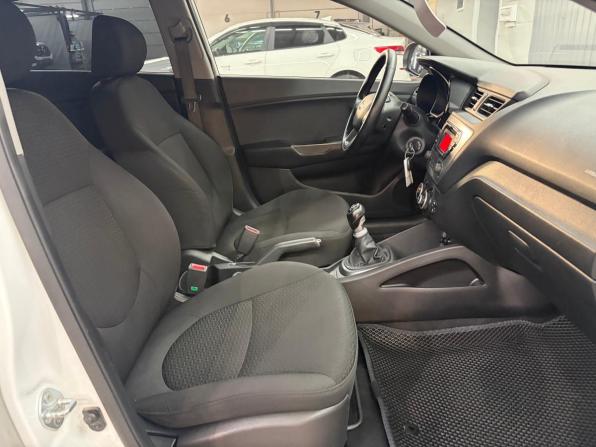 Kia Rio III с пробегом 2014 года, цена 897 000 рублей, 165768 км, седан, Автокод Объявления