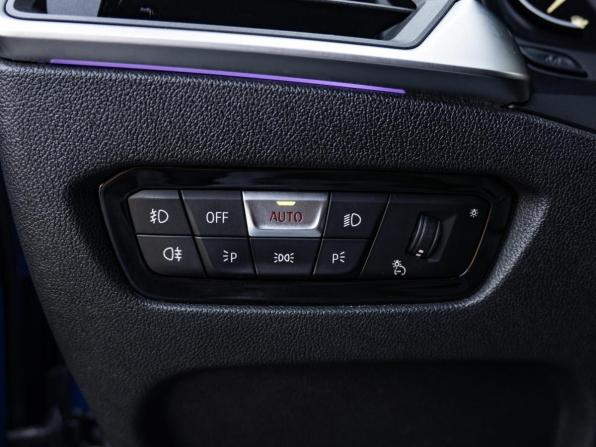BMW 3 серии VII (G2x) с пробегом 2019 года, цена 3 798 000 рублей, 74984 км, седан, Автокод Объявления