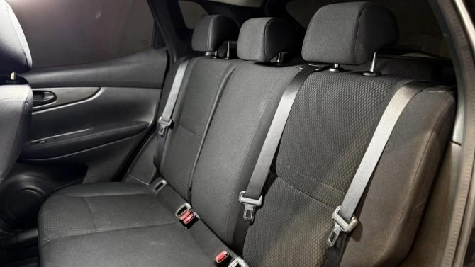 Nissan Qashqai II с пробегом 2017 года, цена 1 667 000 рублей, 110000 км, внедорожник, Автокод Объявления